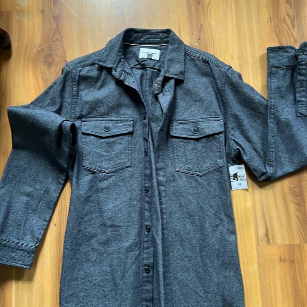 Men’s shirt